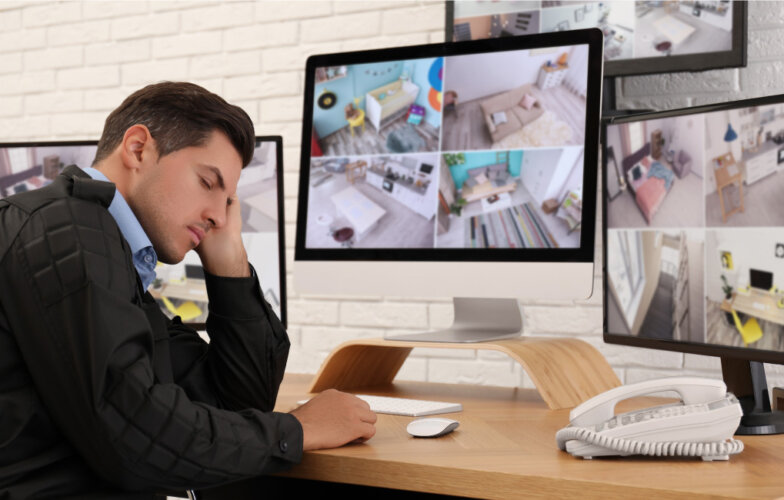 7 Ways To Deal With Lazy Security Guards Effectively